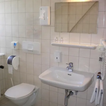Hotel Garni Helvetia 3* Bregenz